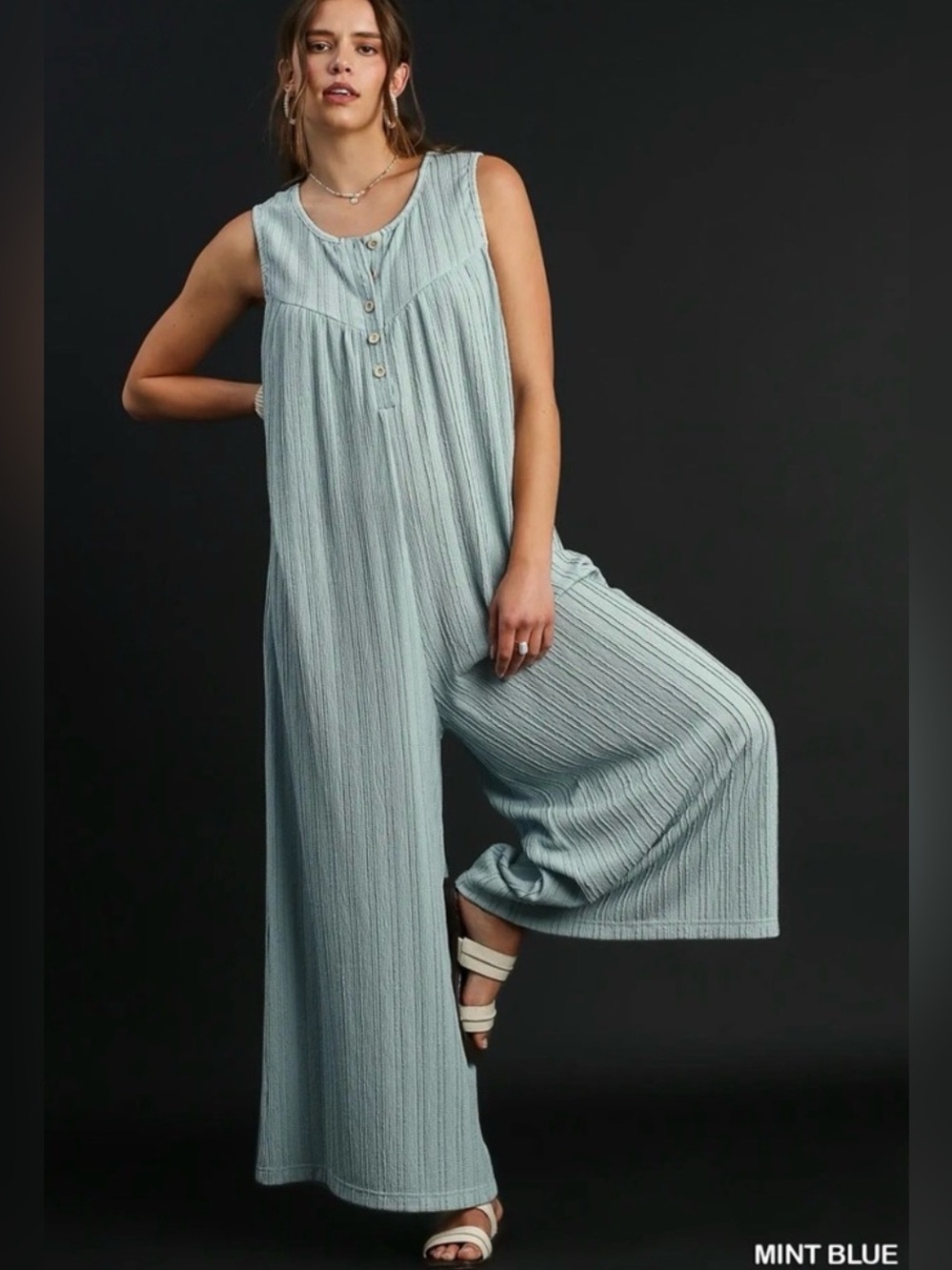 Umgee Textured Knit Jumpsuit, Size Med (OVERSIZED can fit up to 14-16) NWT